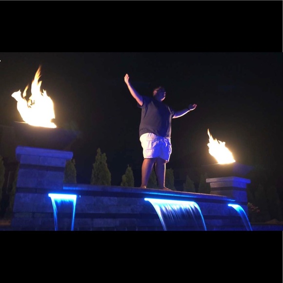 Meet your Posher, Joe - Picture 2 of 2